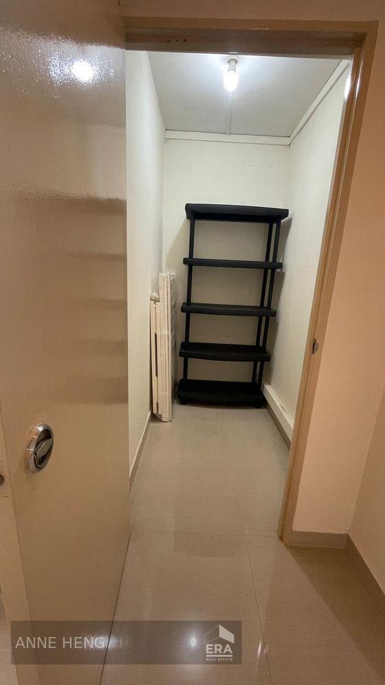 Prop-GPT: HDB - 3 room: D12 Whampoa 104 Whampoa Drive