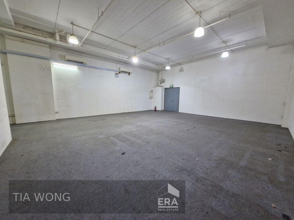 High Floor Spacious Flatted Unit for Rent