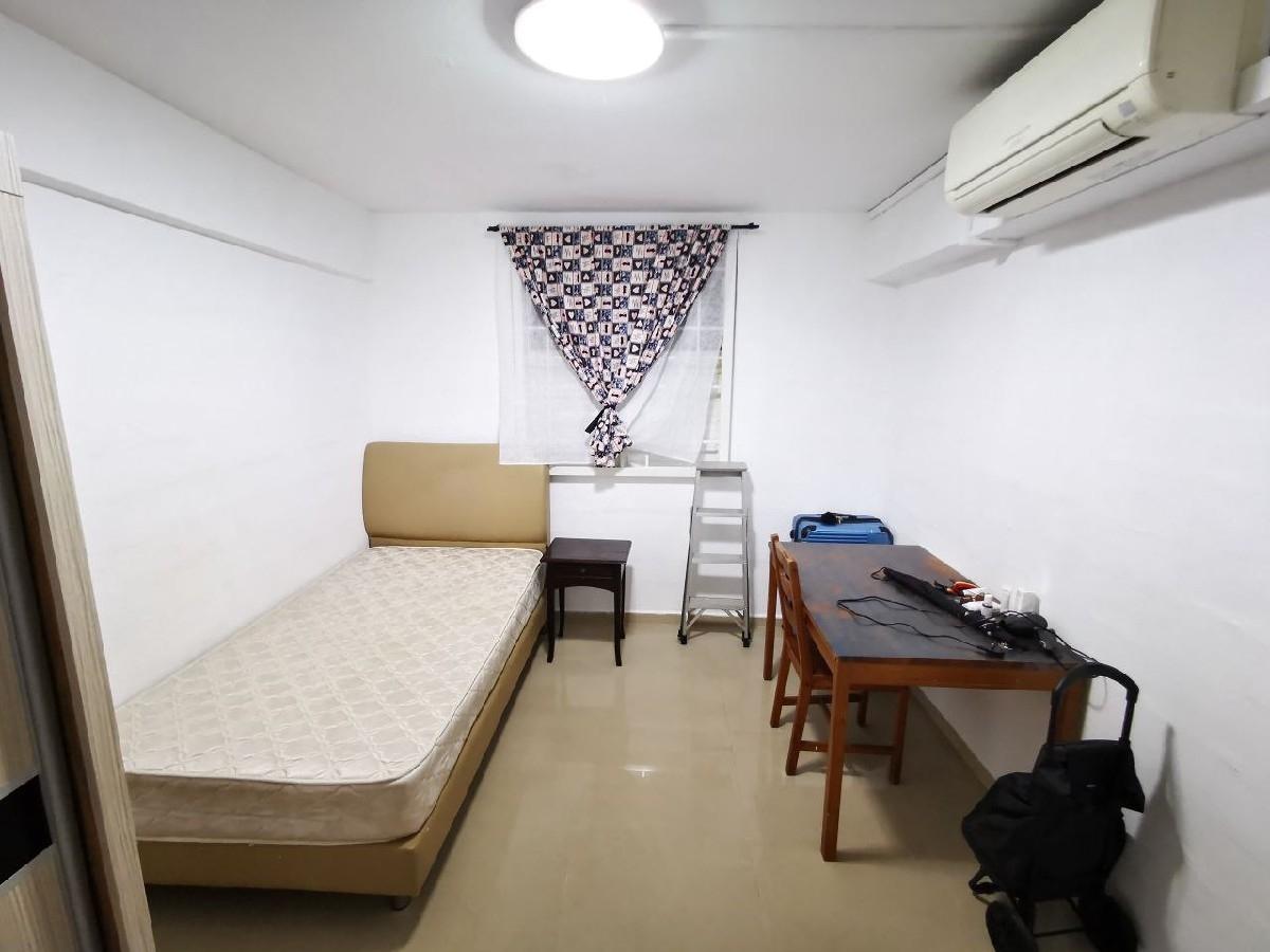 9 Holland Avenue HDB Apartment Room Rental, $1,200, 1 Bed 1 Bath 129 sqft $9.30 psf