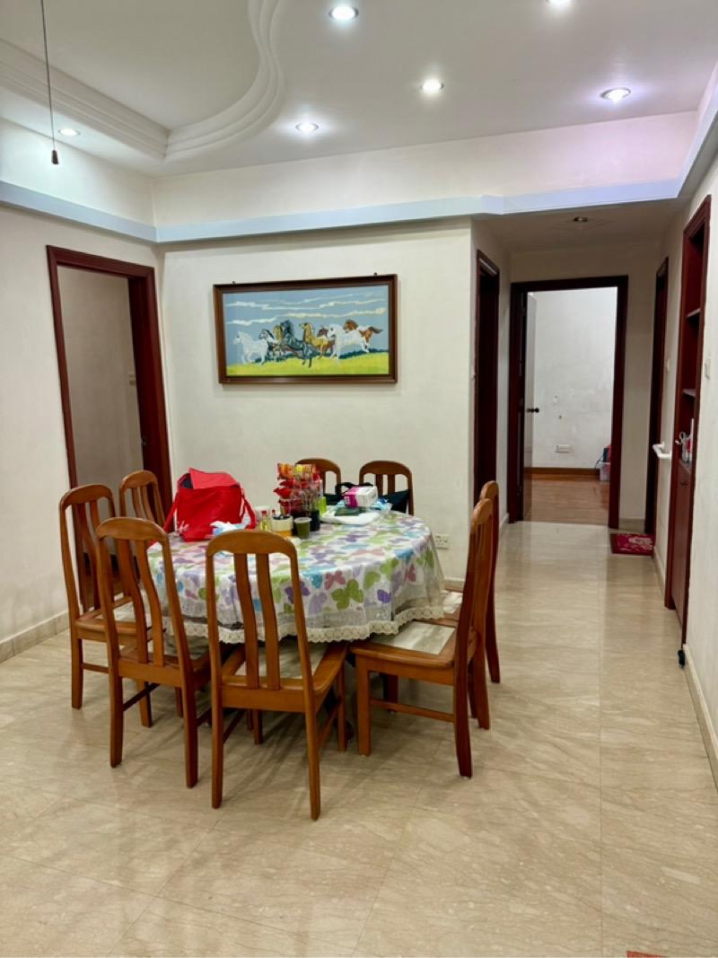 Hazel Park Condo: D23  Condominium | Prop-GPT the AI-Powered Property Guru