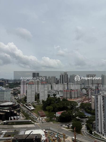 Prop-GPT: Condominium: D09  Mirage Tower