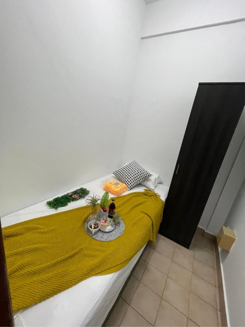 Summerdale Condominium Room Rental, $831, 1 Bed 1 Bath 120 sqft $6.93 psf