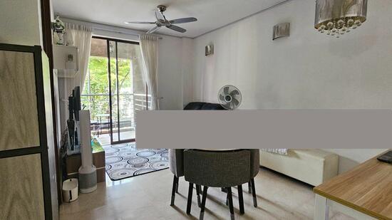 Prop-GPT: Apartment: D27 Yishun D'Banyan