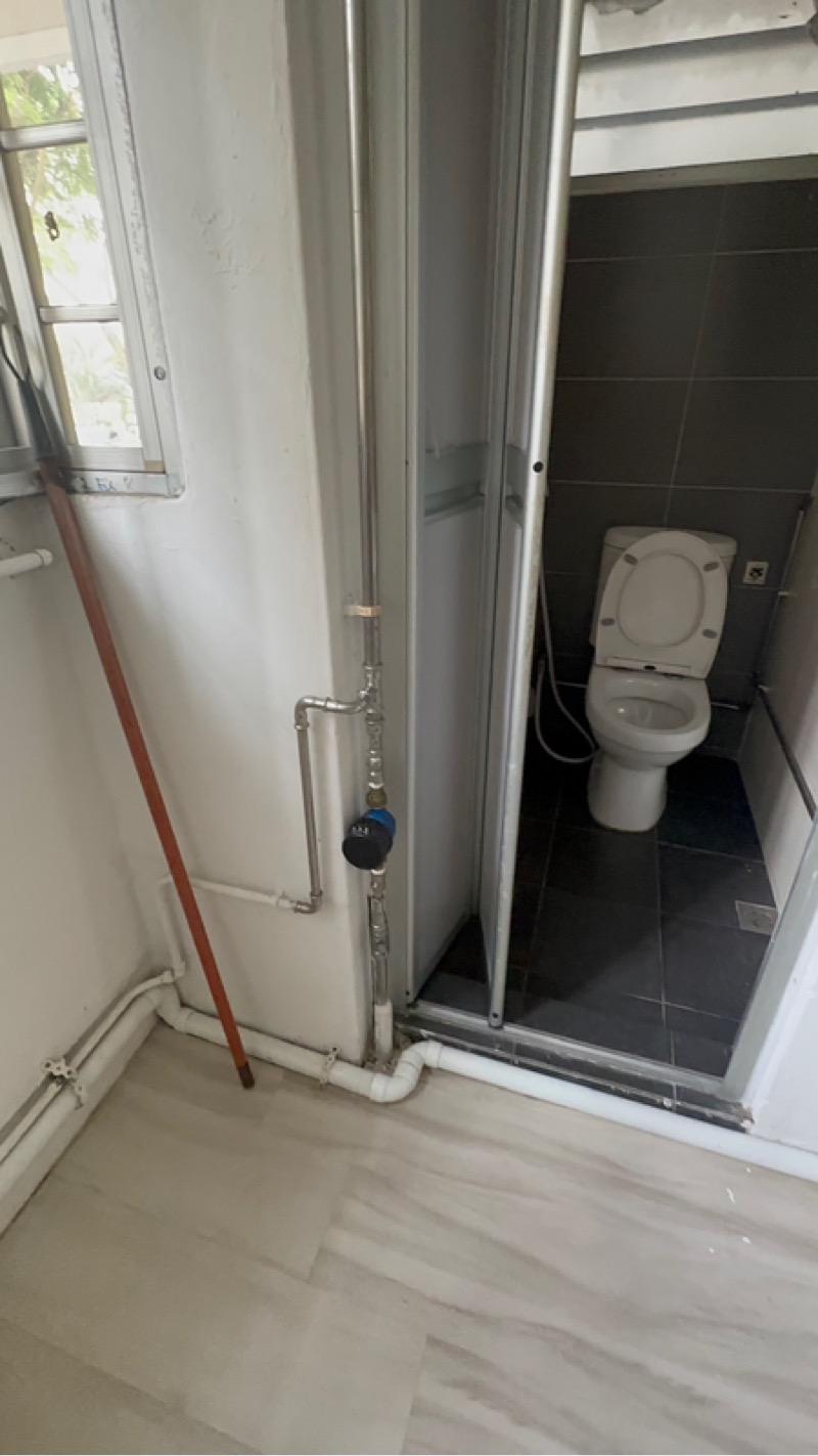 8 Lorong 7 Toa Payoh HDB Apartment For Rent, $3,2492 Bath 85,960 sqft $0.04 psf