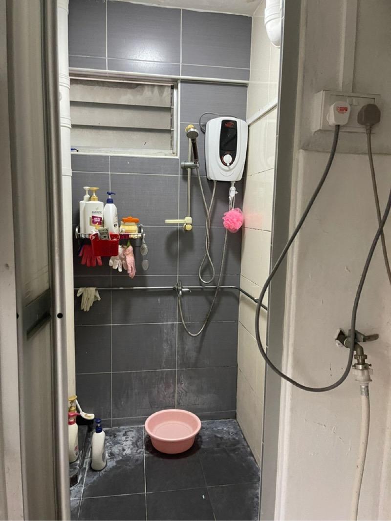 8 Lorong 7 Toa Payoh HDB Apartment For Rent, $3,2492 Bath 85,960 sqft $0.04 psf