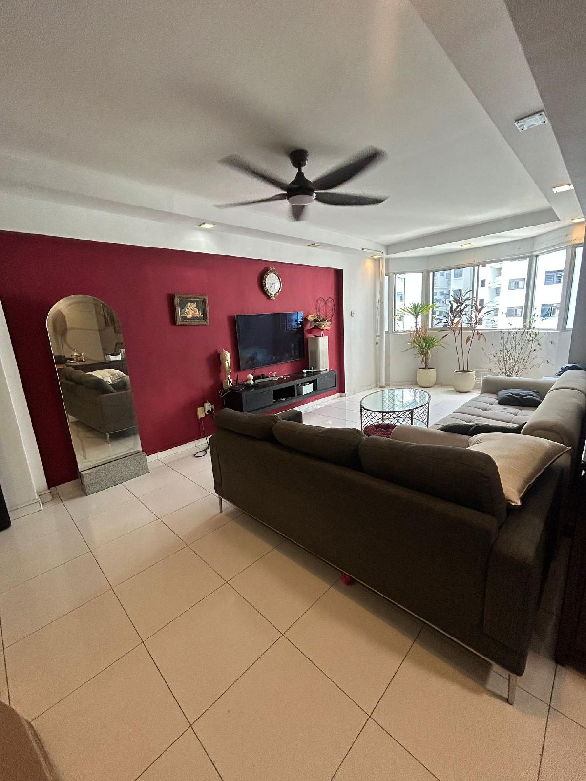 Prop-GPT: HDB Apartment: D22 Boon Lay 274A Jurong West Avenue 3