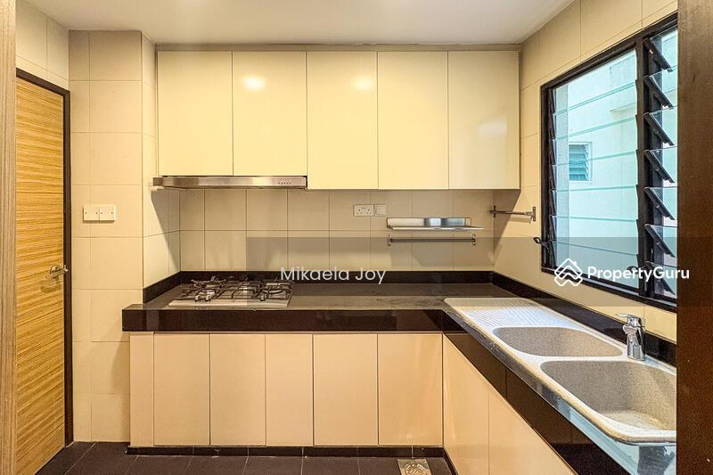 Condominium for Rent: D05, 118572