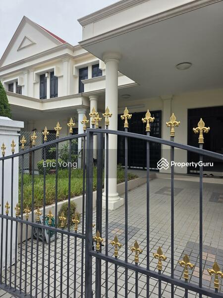 Prop-GPT: Terrace: D28  Stratton Park