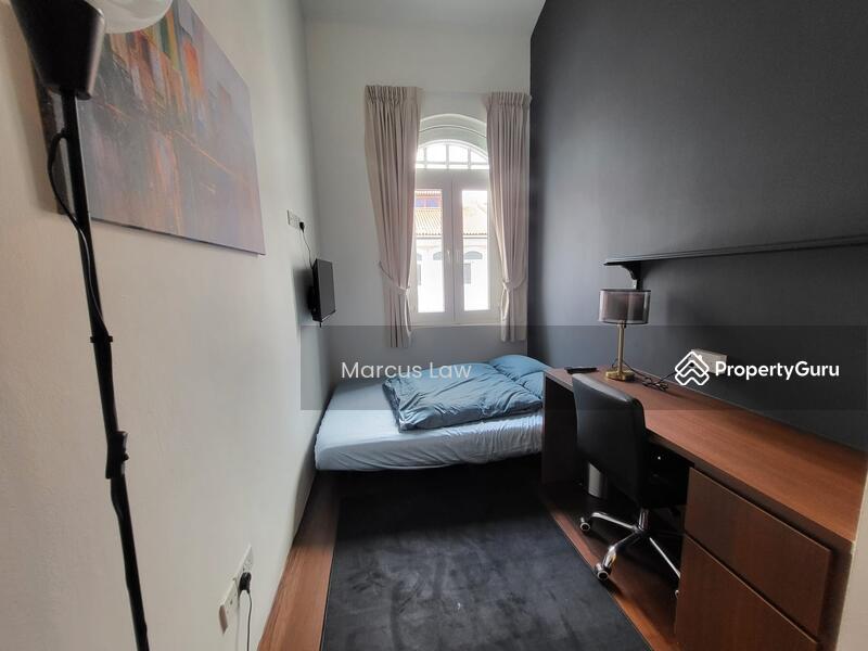 Prop-GPT: Walk-up Apartment: D02 Anson 49 Tras Street