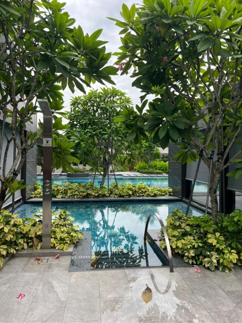 LIV @ MB Condominium For Rent, $8,100, 3 Bed 2 Bath 1,216 sqft $6.66 psf