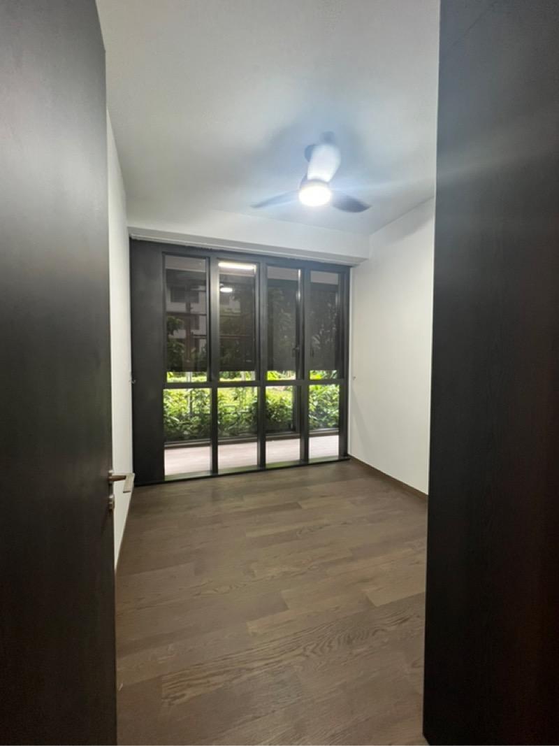 LIV @ MB Condominium For Rent, $8,100, 3 Bed 2 Bath 1,216 sqft $6.66 psf