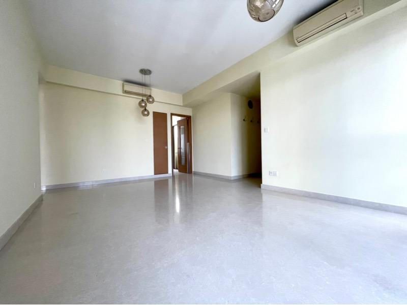 Waterford Residence Condominium For Rent, $5,900, 3 Bed 2 Bath 1,044 sqft $5.65 psf