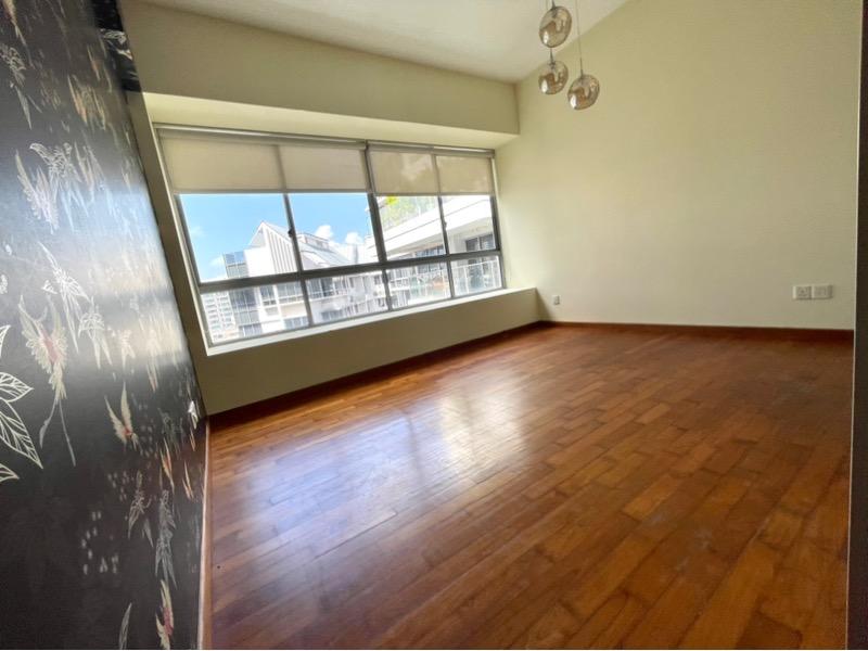 Waterford Residence Condominium For Rent, $5,900, 3 Bed 2 Bath 1,044 sqft $5.65 psf