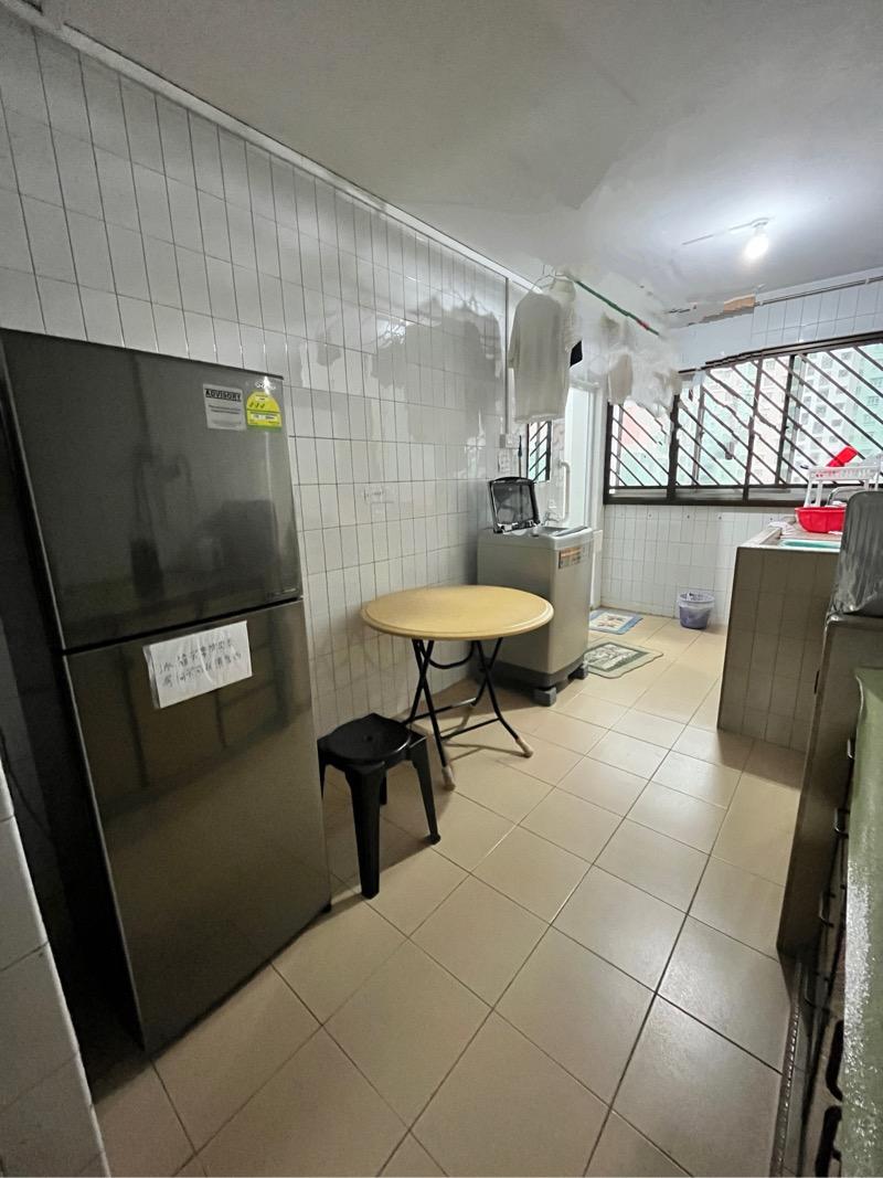 431 Bukit Panjang Ring Road HDB Apartment Room Rental, $460, 1 Bed 1 Bath 1,291 sqft $0.36 psf