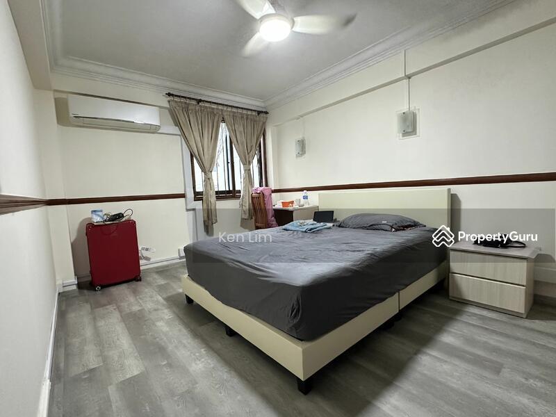 Prop-GPT: HDB Flat: D12 Toa Payoh 107 Lorong 1 Toa Payoh