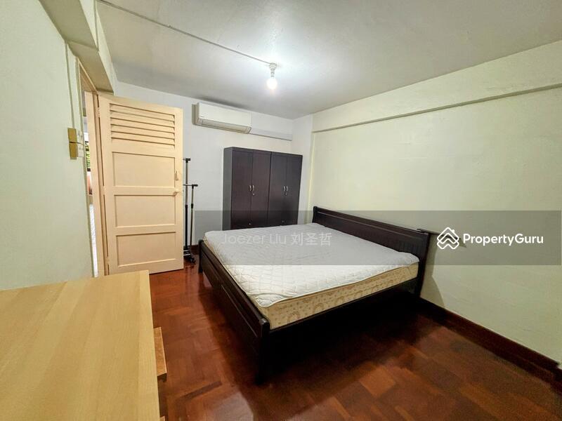 83 Commonwealth Close