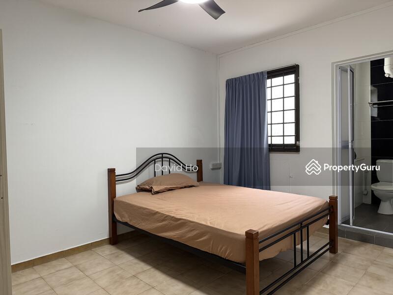 Prop-GPT: HDB Flat: D23  126 Pending Road