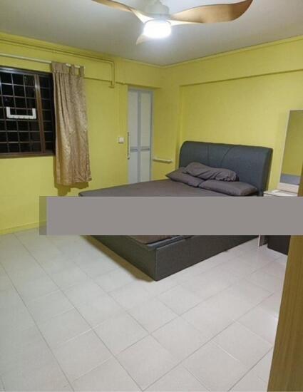 Prop-GPT: HDB Apartment: D27 Yishun 715 Yishun Street 71