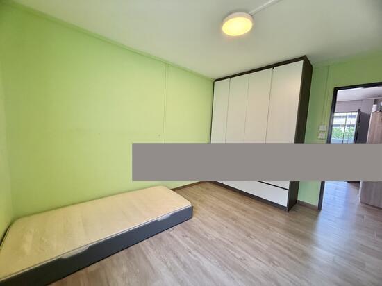 603 Hougang Avenue 4 HDB Apartment Room Rental, $850, 1 Bed 1 Bath 904 sqft $0.94 psf