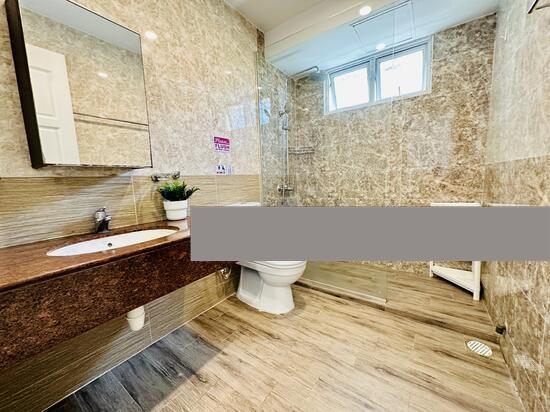 Euro-Asia Court Apartment Room Rental, $2,400, 1 Bed 1 Bath 118 sqft $20.34 psf