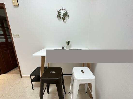 Hillview Heights Condominium Room Rental, $1,250, 1 Bed 2 Bath 108 sqft $11.57 psf