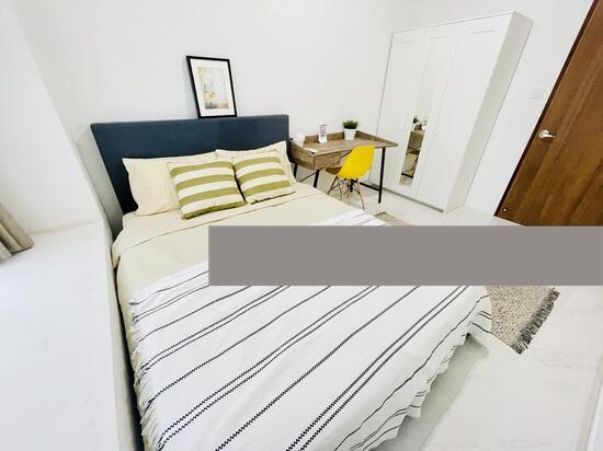 183 Longhaus Condominium Room Rental, $1,400, 1 Bed 1 Bath 108 sqft $12.96 psf