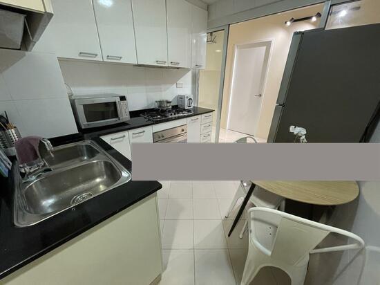 Meraprime Condominium Room Rental, $2,550, 1 Bed 1 Bath 118 sqft $21.61 psf