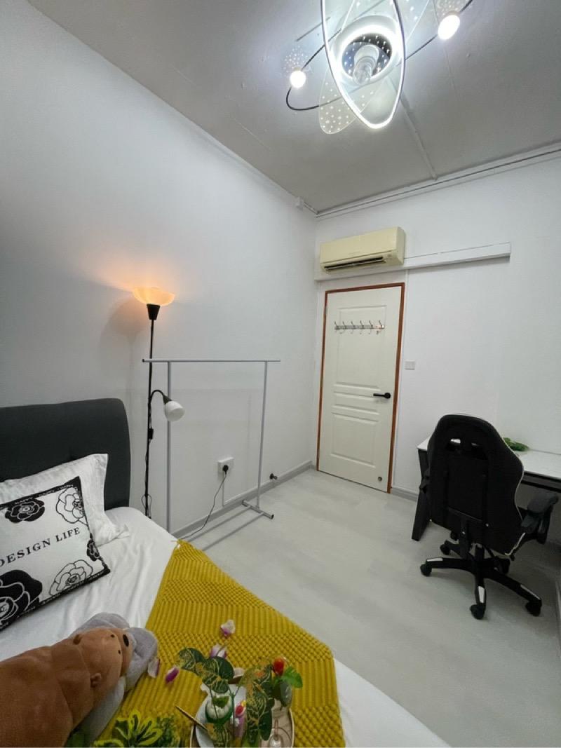 Textile Centre Apartment Room Rental, $1,568, 1 Bed 1 Bath 180 sqft $8.71 psf
