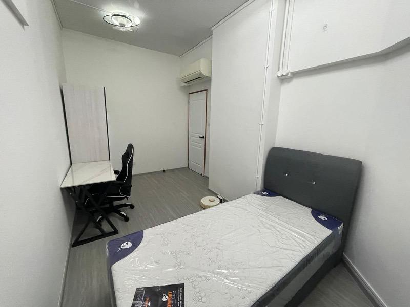 Textile Centre Apartment Room Rental, $1,568, 1 Bed 1 Bath 180 sqft $8.71 psf
