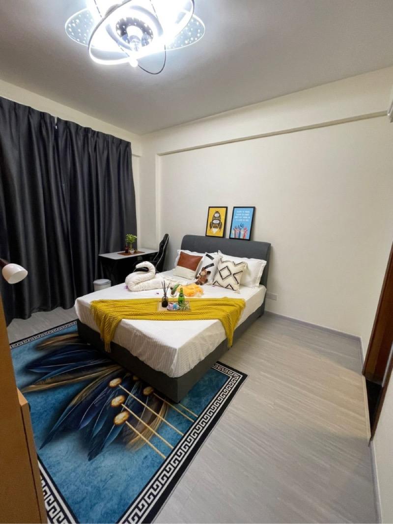 Changi Court Condominium Room Rental, $1,768, 1 Bed 1 Bath 250 sqft $7.07 psf