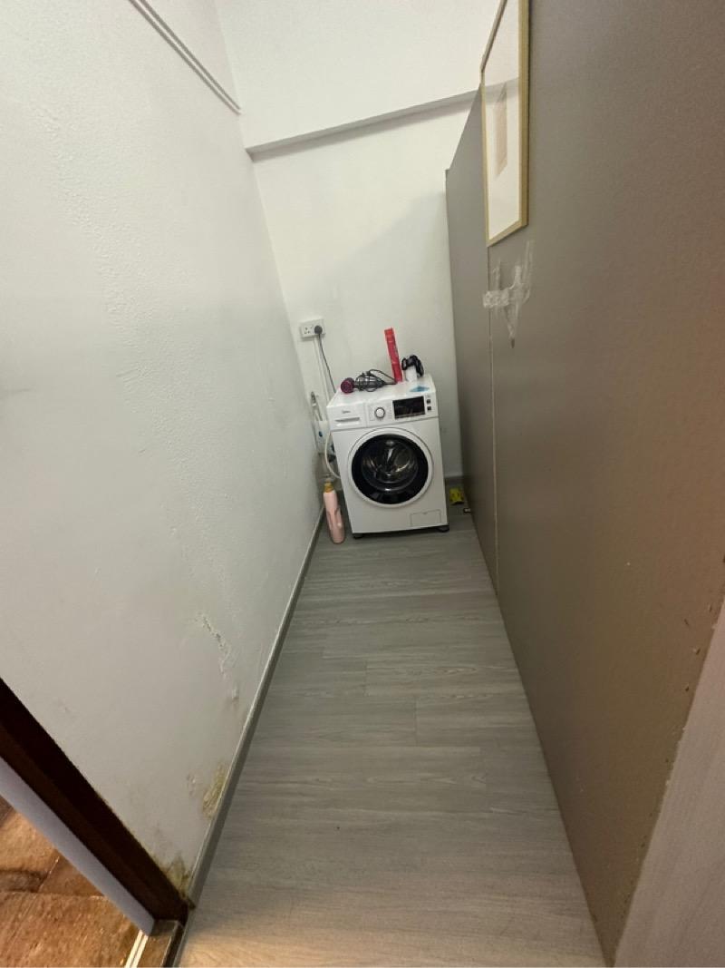 Textile Centre Apartment Room Rental, $2,368, 1 Bed 1 Bath 300 sqft $7.89 psf
