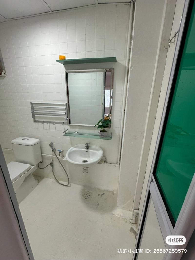 Textile Centre Apartment Room Rental, $2,368, 1 Bed 1 Bath 300 sqft $7.89 psf
