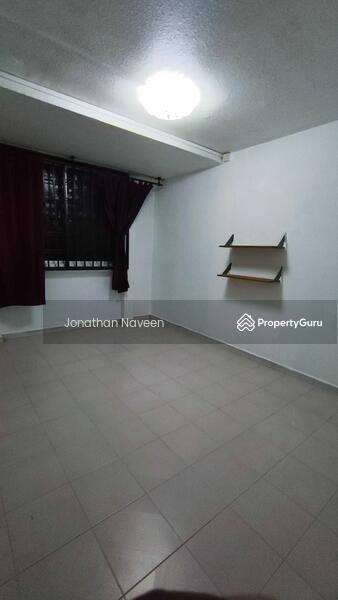 250 Yishun Avenue 9