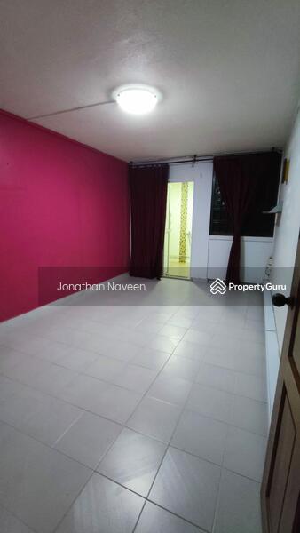 250 Yishun Avenue 9