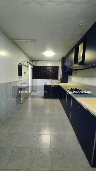 250 Yishun Avenue 9