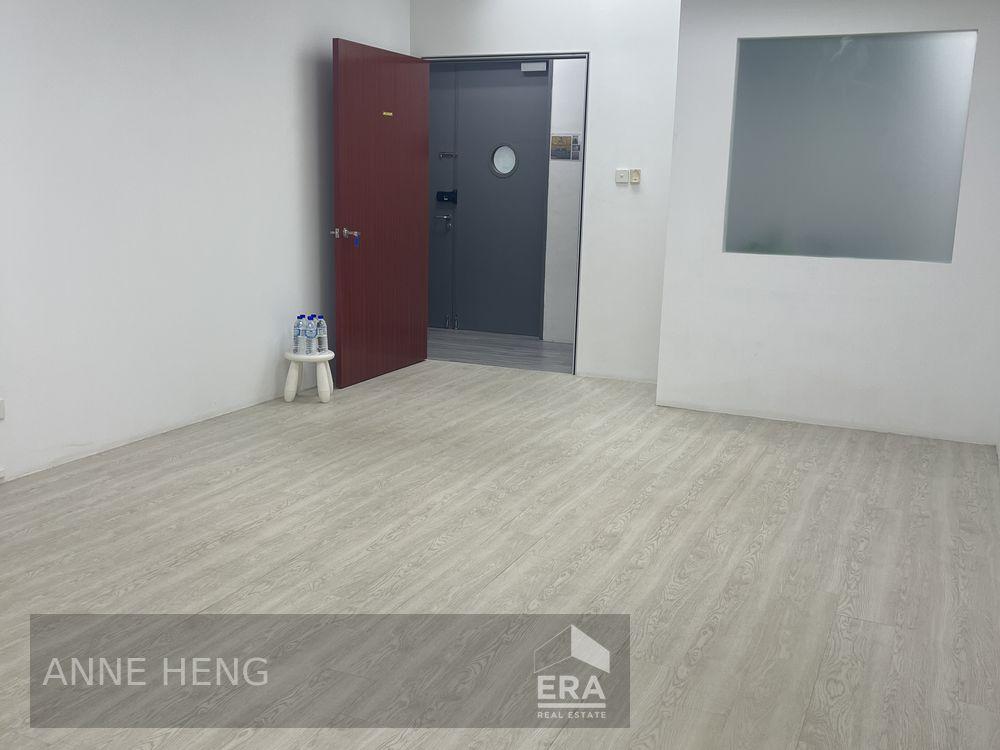Prop-GPT: Room_for_Rent: D14  Ubi Techpark