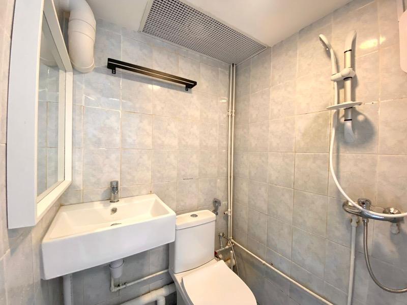 People's Park Complex Apartment Room Rental, $1,599, 1 Bed 1 Bath 180 sqft $8.88 psf