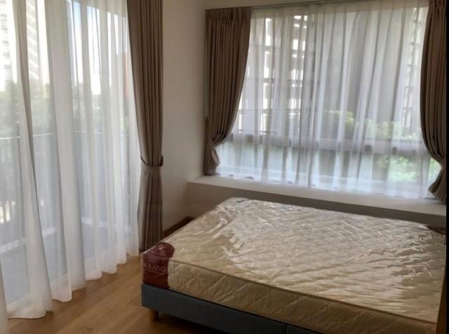 Prop-GPT: Condominium: D09 Cairnhill The Peak @ Cairnhill II