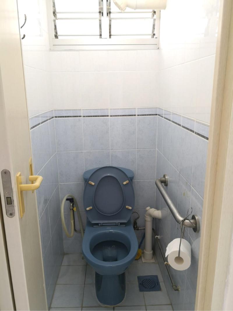 4 Marine Terrace HDB Apartment For Rent, $3,200, 3 Bed 2 Bath 688 sqft $4.65 psf