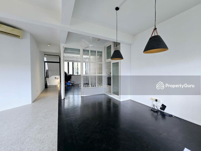 Tiong Bahru 5 Mins to MRT RARE PENTHOUSE