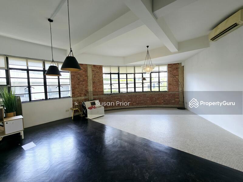 Tiong Bahru 5 Mins to MRT RARE PENTHOUSE