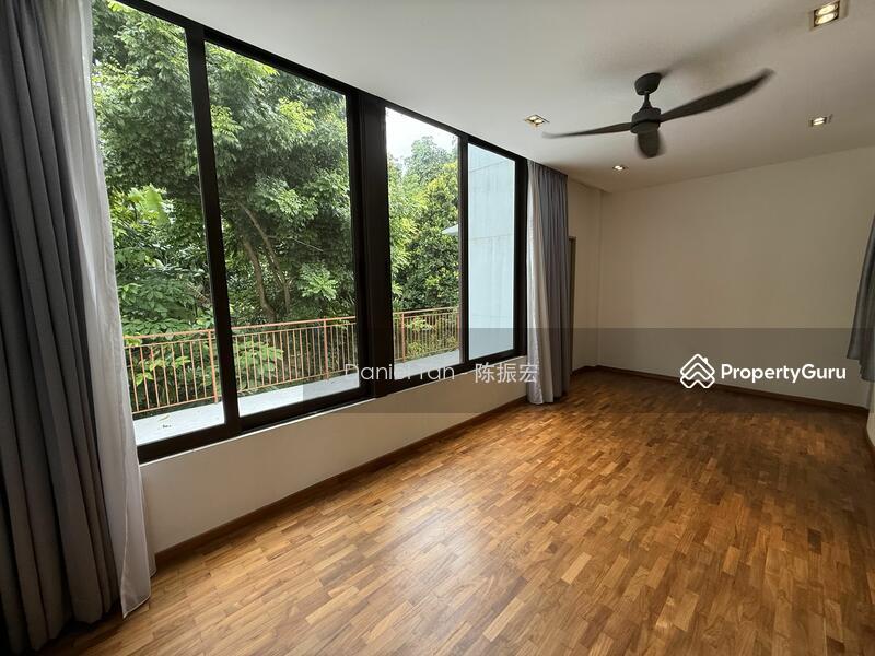  5 BEDROOMS  NEWLY RENOVATED OPEN KITCHEN  PRESTIGE D11