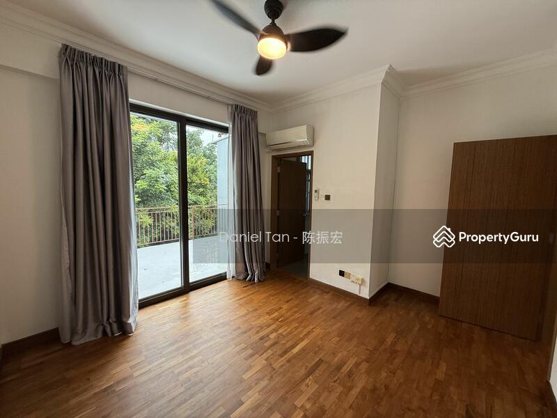  5 BEDROOMS  NEWLY RENOVATED OPEN KITCHEN  PRESTIGE D11
