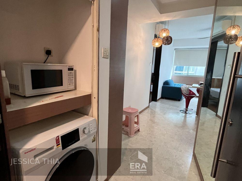 Mackenzie 138, 1 Rm, 1 Hall, 1 Store, Dist 9, Little India Mrt