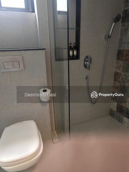 ENSUIT CO LIVING BRAND NEW @PASIR PANJANG 2PAX IN A ROOM