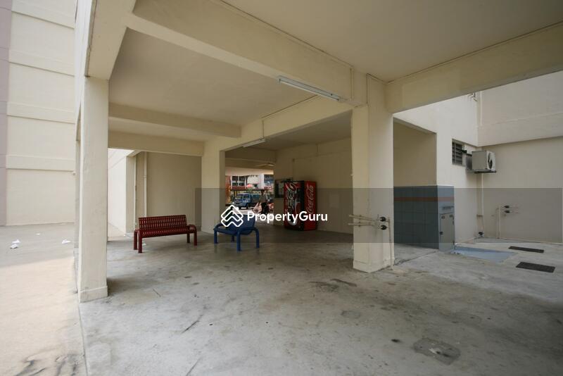 340 Jurong East Avenue 1