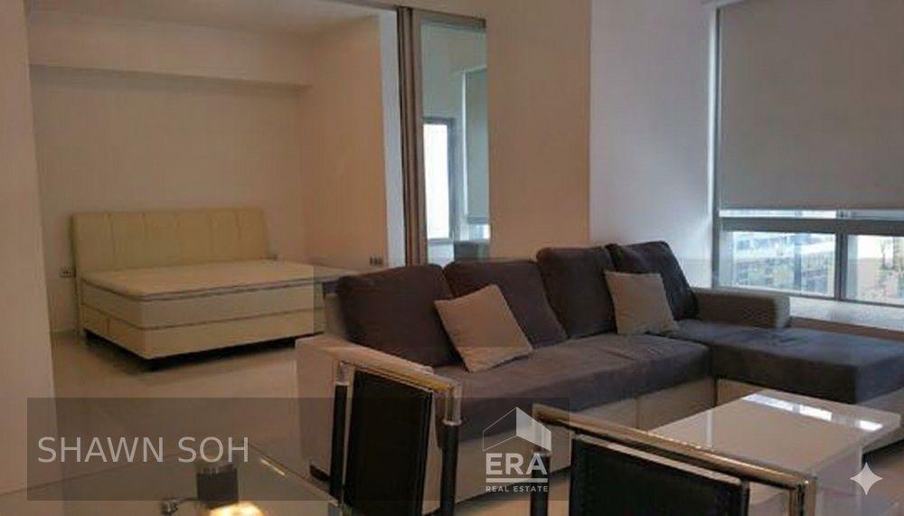Expat's Choice! Central Location, High Floor