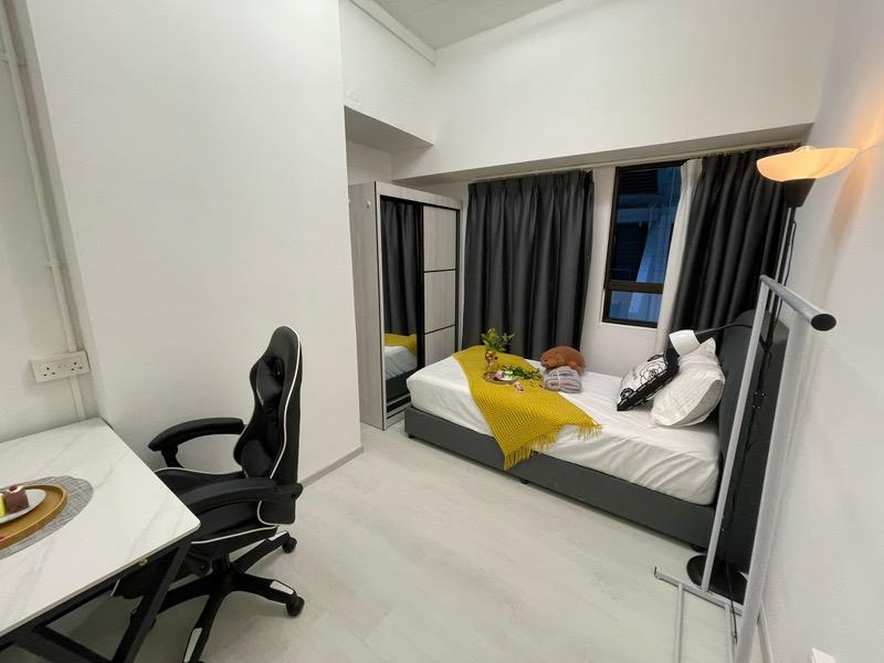 Textile Centre Apartment Room Rental, $1,468, 1 Bed 1 Bath 180 sqft $8.16 psf