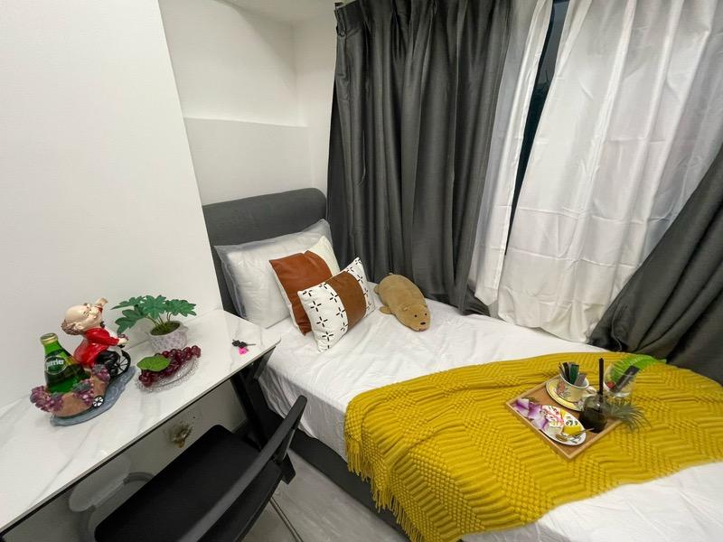 Textile Centre Apartment Room Rental, $1,194, 1 Bed 1 Bath 160 sqft $7.46 psf