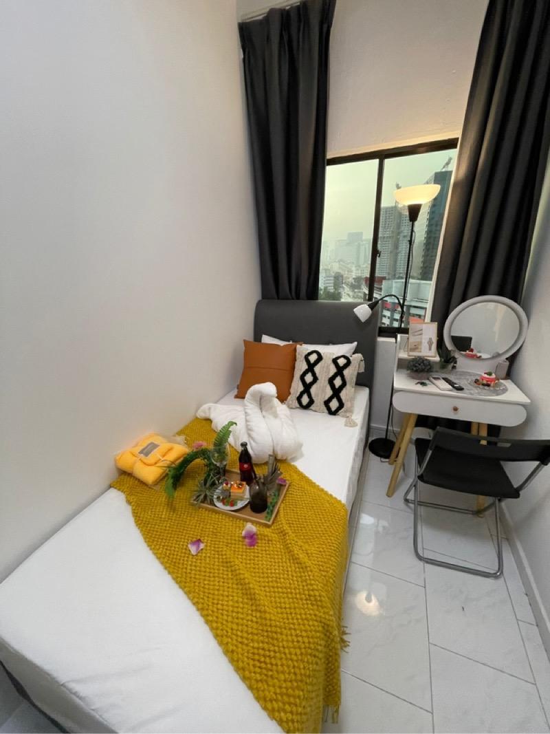 Textile Centre Apartment Room Rental, $1,194, 1 Bed 1 Bath 160 sqft $7.46 psf